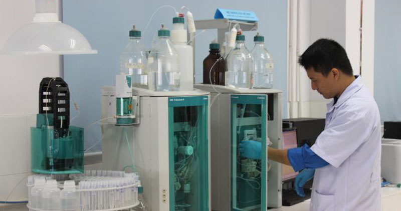 Kết quả đề tài nghiên cứu khoa học cấp cơ sở 2012: Nghiên cứu ứng dụng phương pháp sắc ký khí dầu dò ECD xác định dư lượng DDT trong mẫu nước
